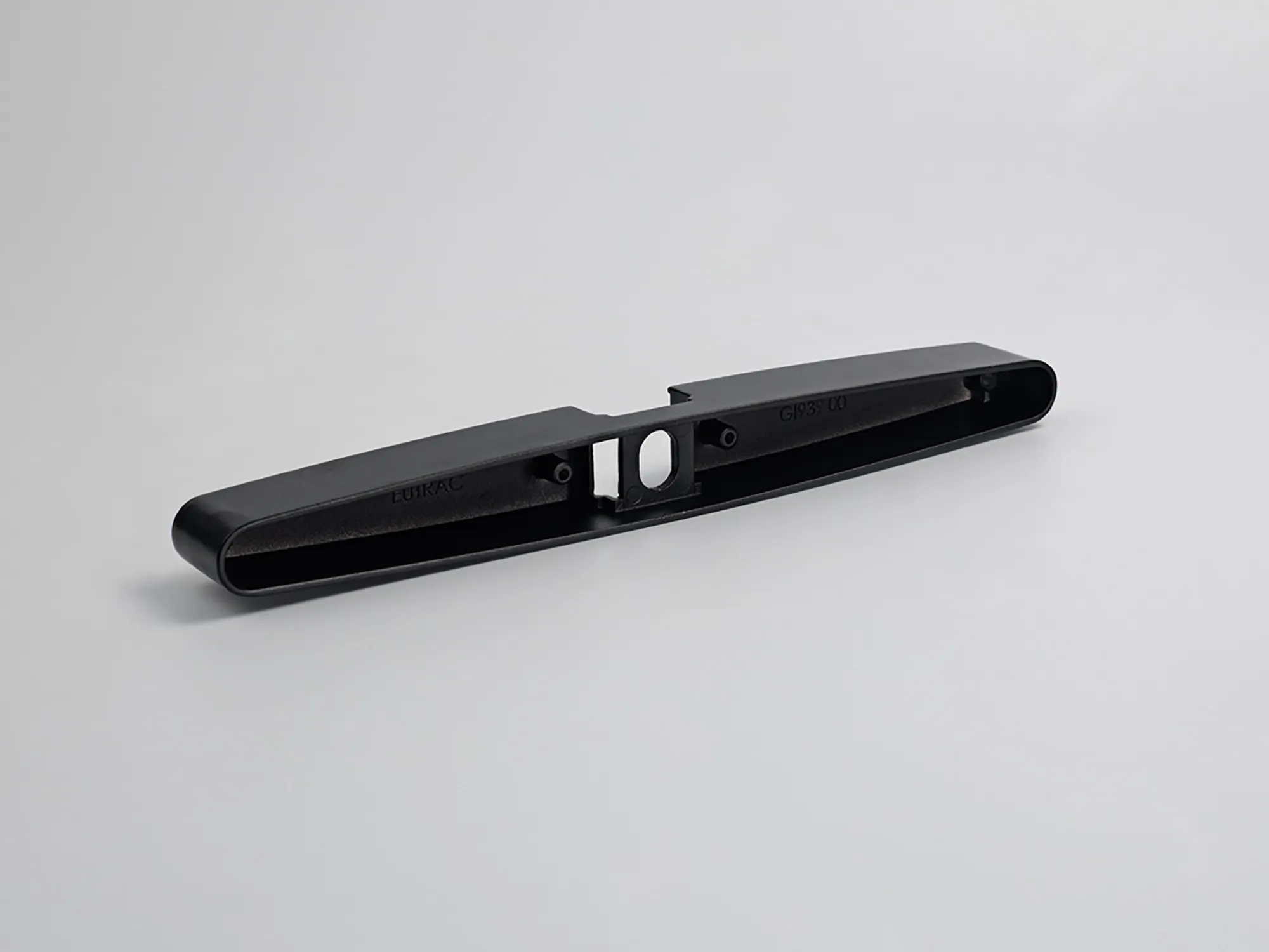 Traverse For 3 Circ. Surface Mounted Track Suspension Wire To Be Ordered Separately 98-645-2  Eutrac 3 Circuit Surface/DB-Black